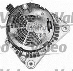 ГЕНЕРАТОР 14V  70А BOSCH - 437696